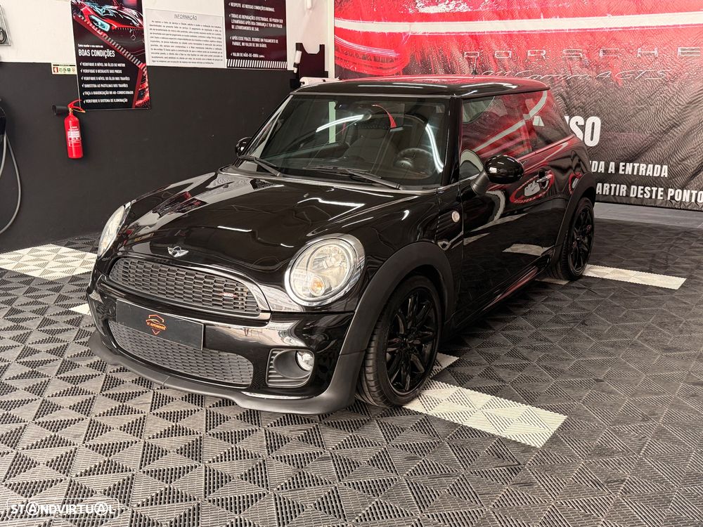 MINI 3 Portas - 1