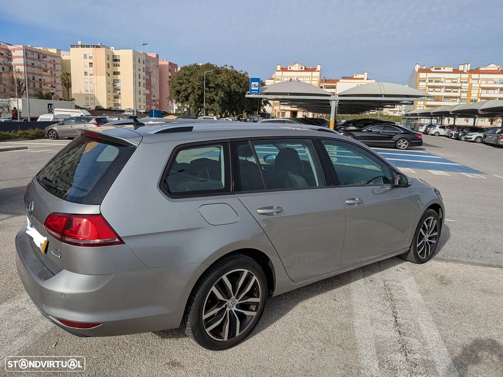 VW Golf Variant 1.6 TDi BlueMotion Confortline - 22