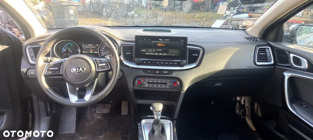 Kia XCeed 1.6 GDI PHEV L Business Line DCT - 15