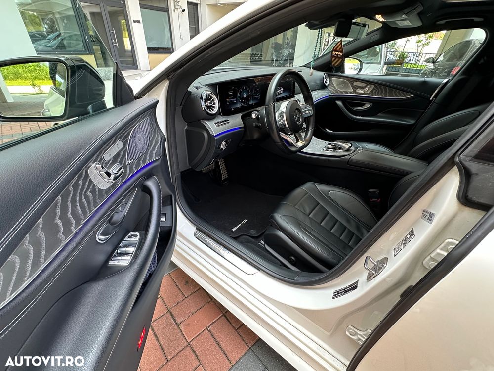 Mercedes-Benz CLS 400 d 4MATIC 9G-TRONIC AMG Line - 10