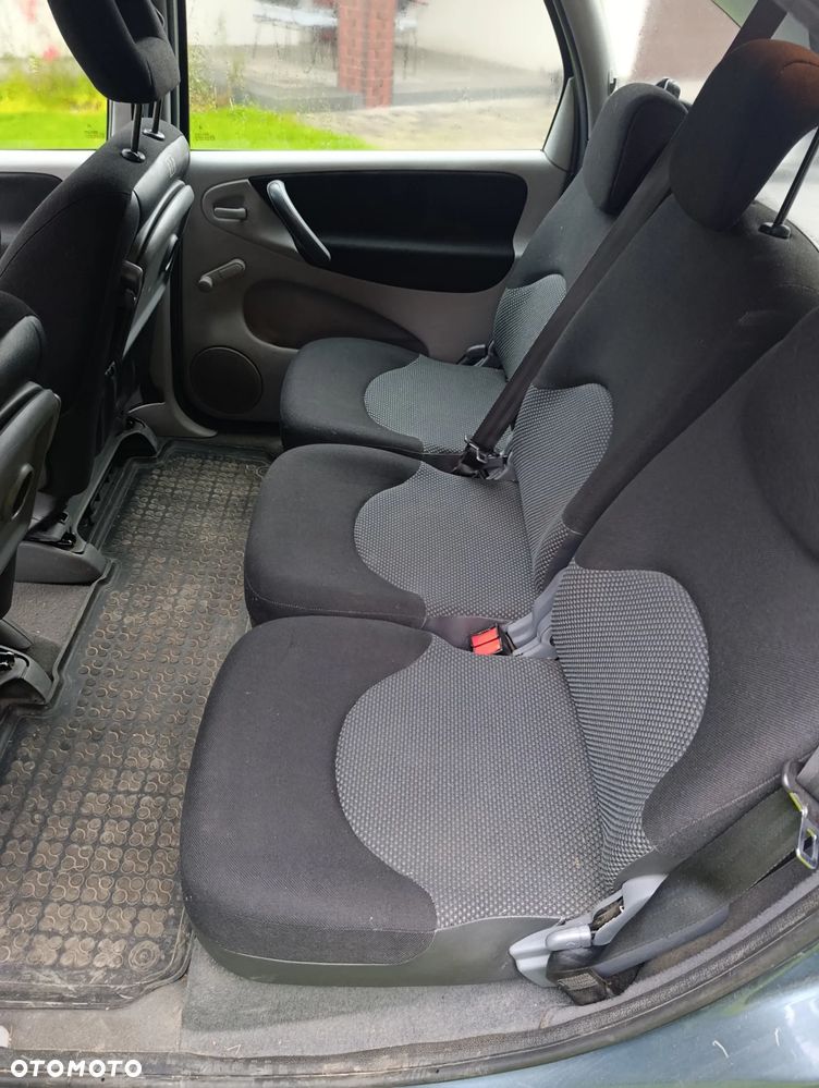 Citroën Xsara Picasso - 7