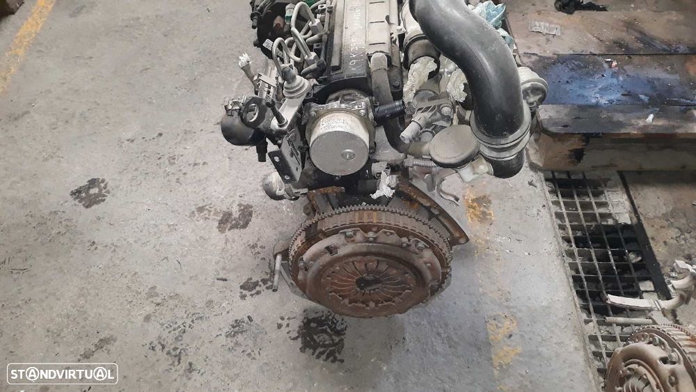 MOTOR COMPLETO DACIA SANDERO 2010 - 2