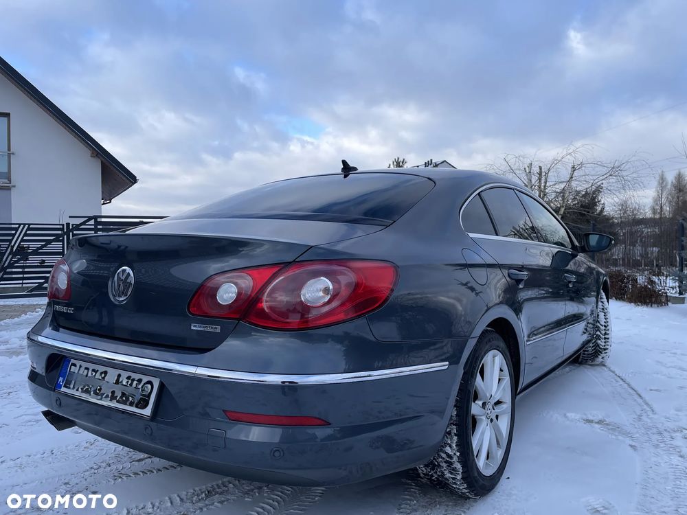 Volkswagen Passat CC 2.0 TDI BlueMotion Technology Exclusive - 4