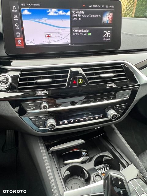 BMW Seria 5 530i xDrive Luxury Line - 7