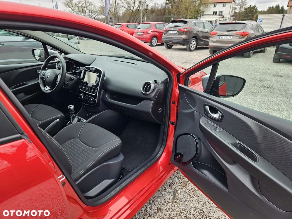 Renault Clio ENERGY TCe 120 LIMITED 2018 - 29