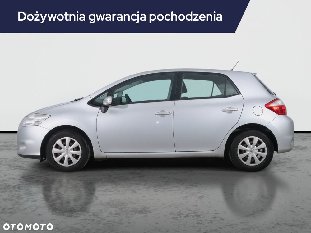 Toyota Auris - 4