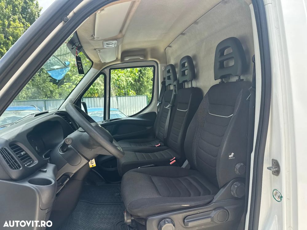 Iveco Massif - 13