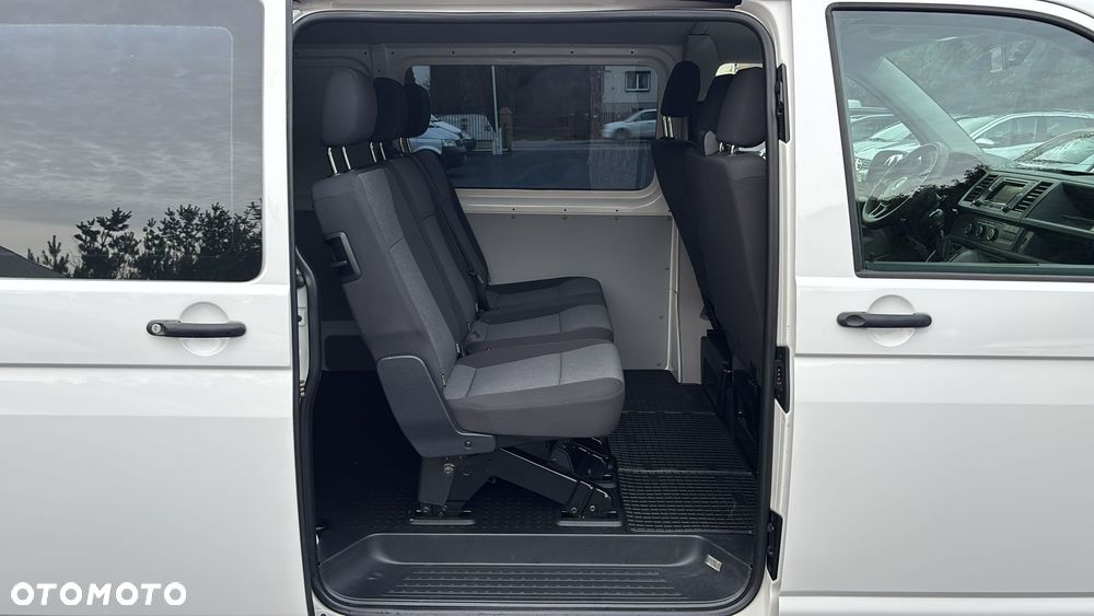 Volkswagen Transporter - 21