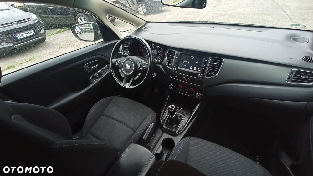 Kia Carens 1.7 CRDi L 7os - 23
