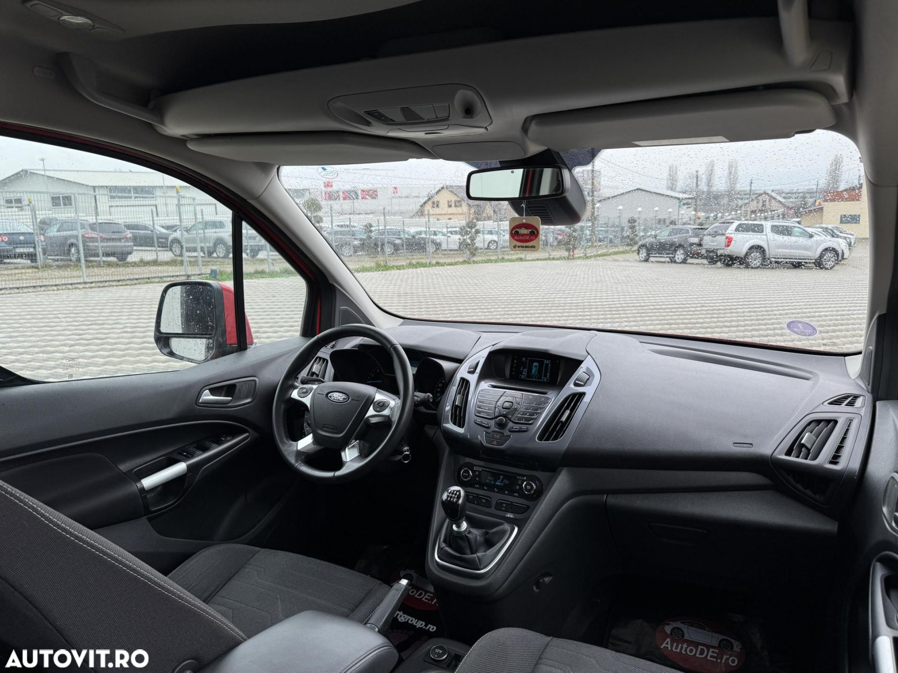 Ford Tourneo Connect 1.0 EcoBoost Start-Stop Titanium - 7