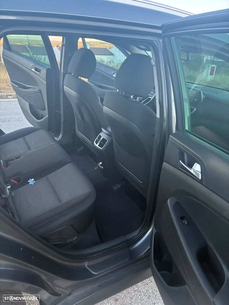 Hyundai Tucson - 34
