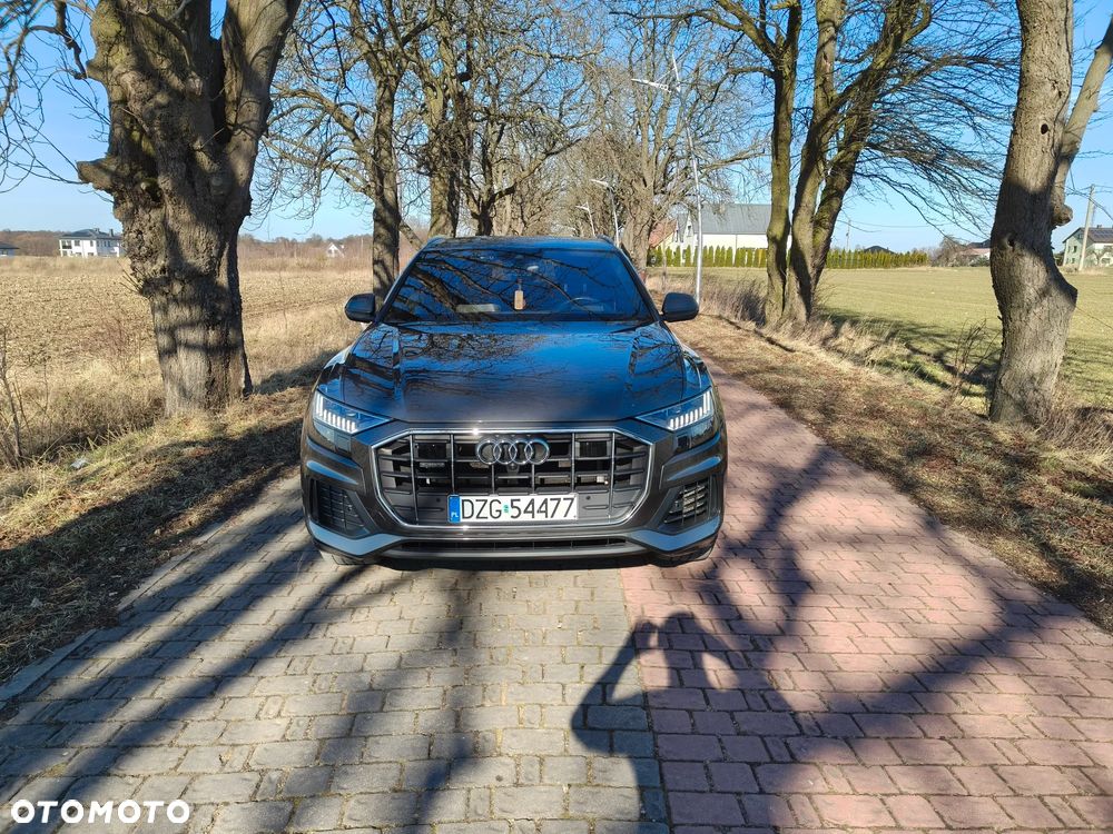 Audi Q8 - 3