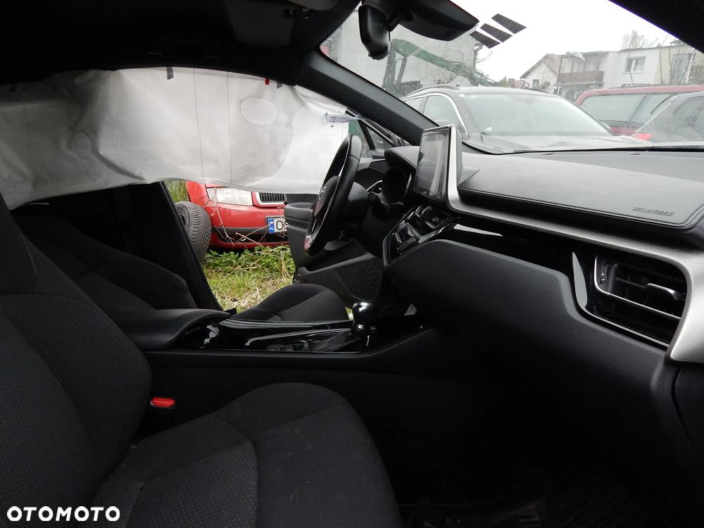 Toyota C-HR 1.2 T Premium CVT 4x4 - 15