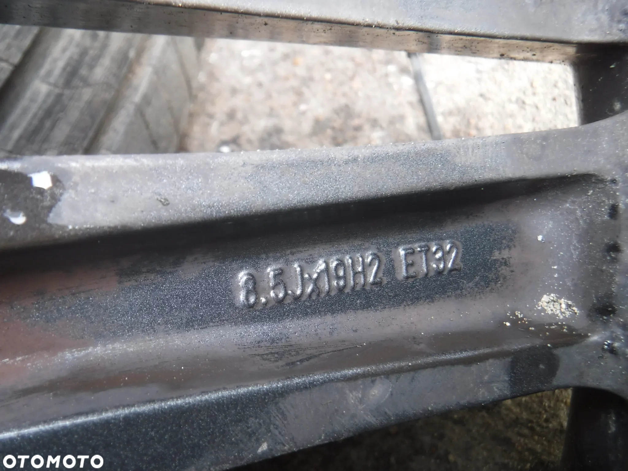 Audi S4 A4 S5 A5 A6 A7  Q3 Q5 alufelgi opony 8T0601025H  5x112 ET32 8.5J 19 255/35/19 - 16