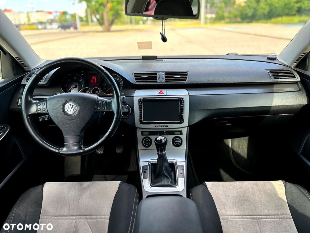Volkswagen Passat 1.9 TDI Comfortline - 13