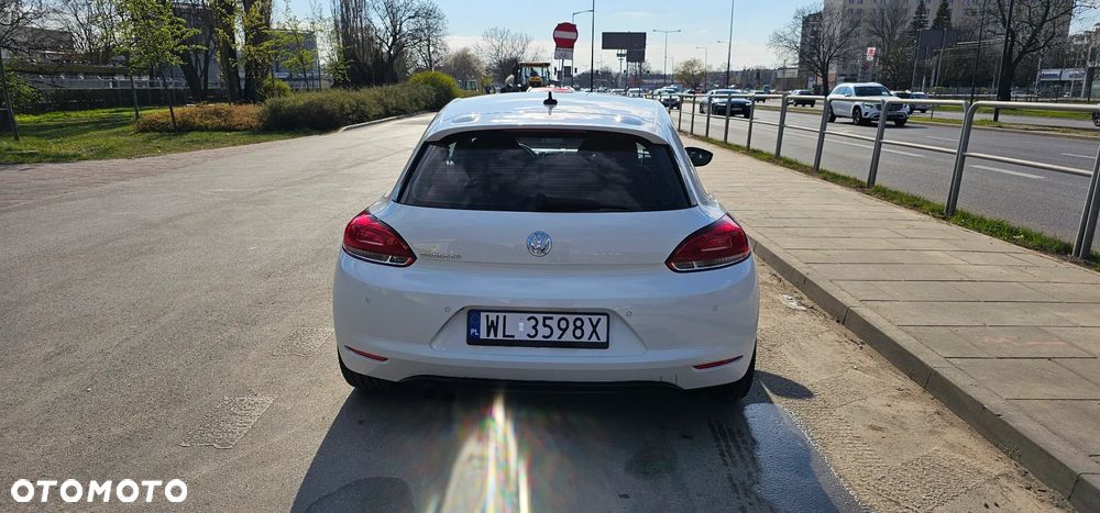 Volkswagen Scirocco 2.0 TDI - 17