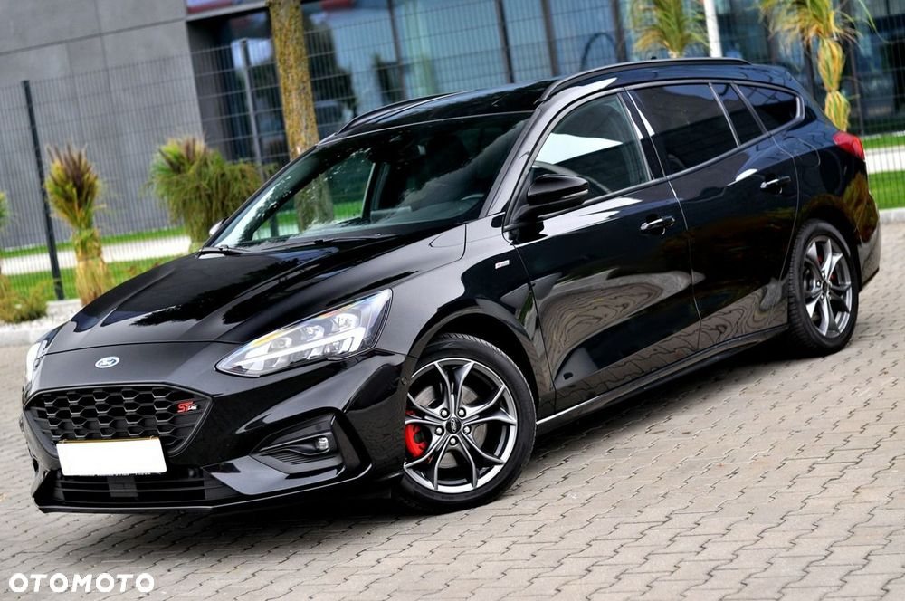 Ford Focus 1.5 EcoBlue Start-Stopp-System ST-LINE DESIGN - 14