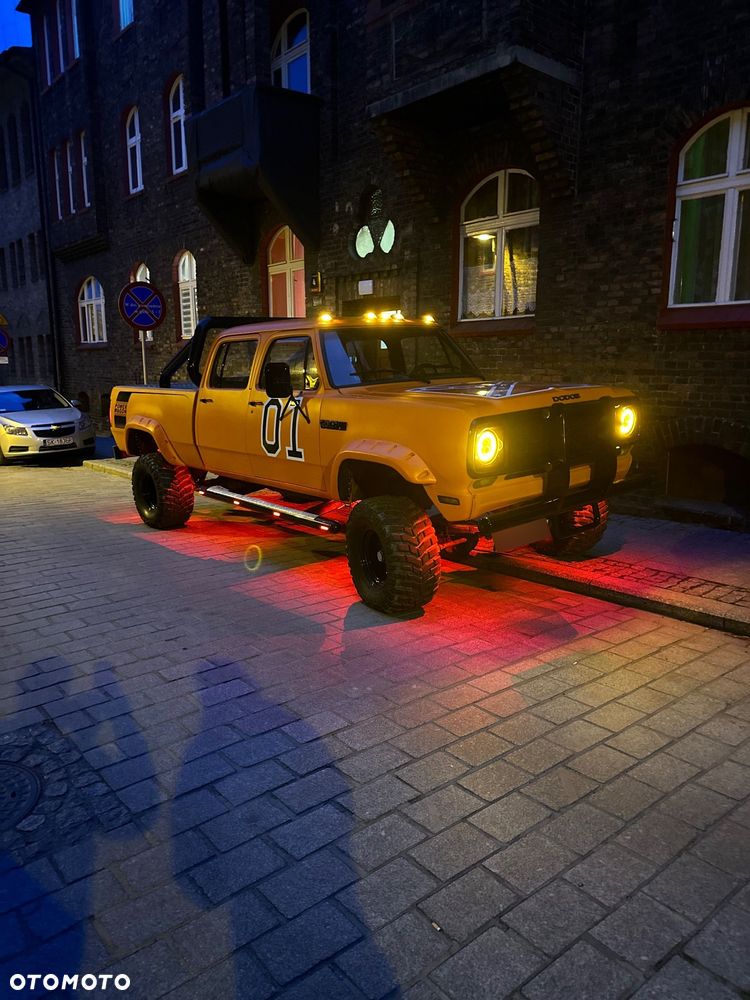 Dodge RAM - 6