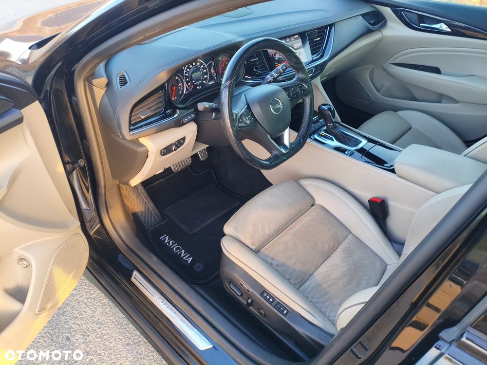 Opel Insignia 2.0 T 4x4 Exclusive S&S - 7