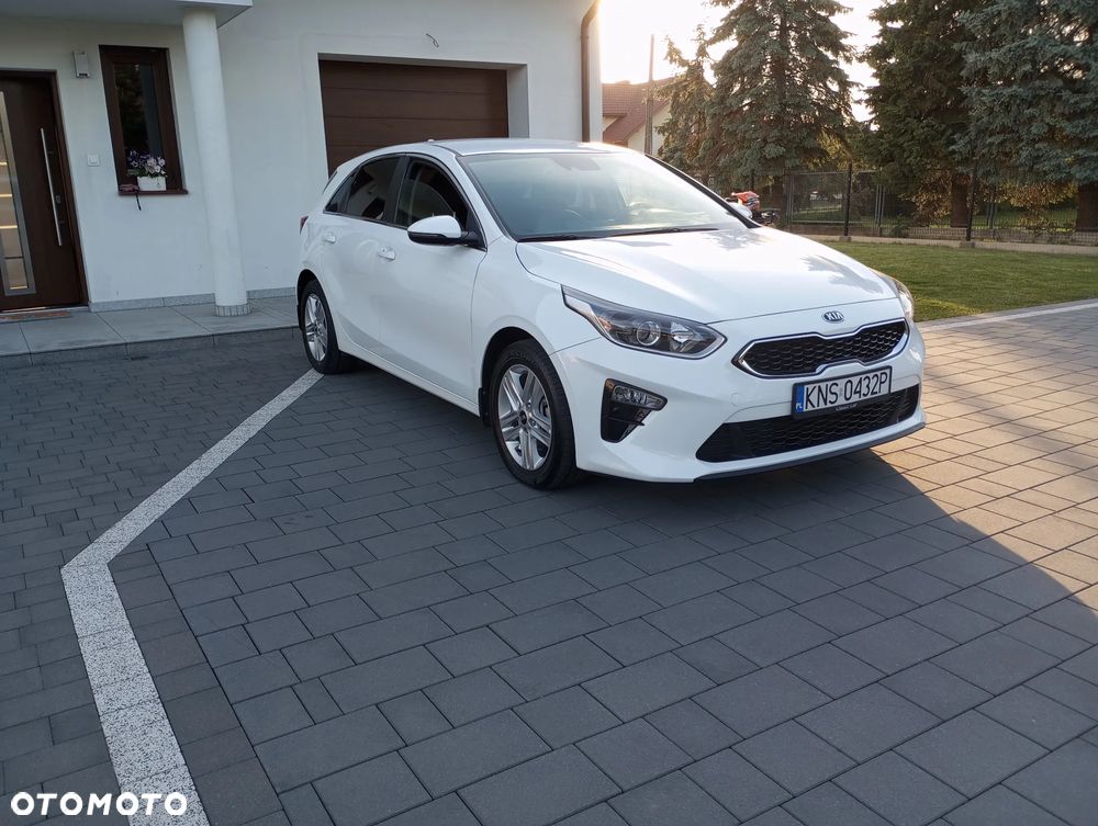 Kia Ceed 1.5 T-GDI L Business Line - 2