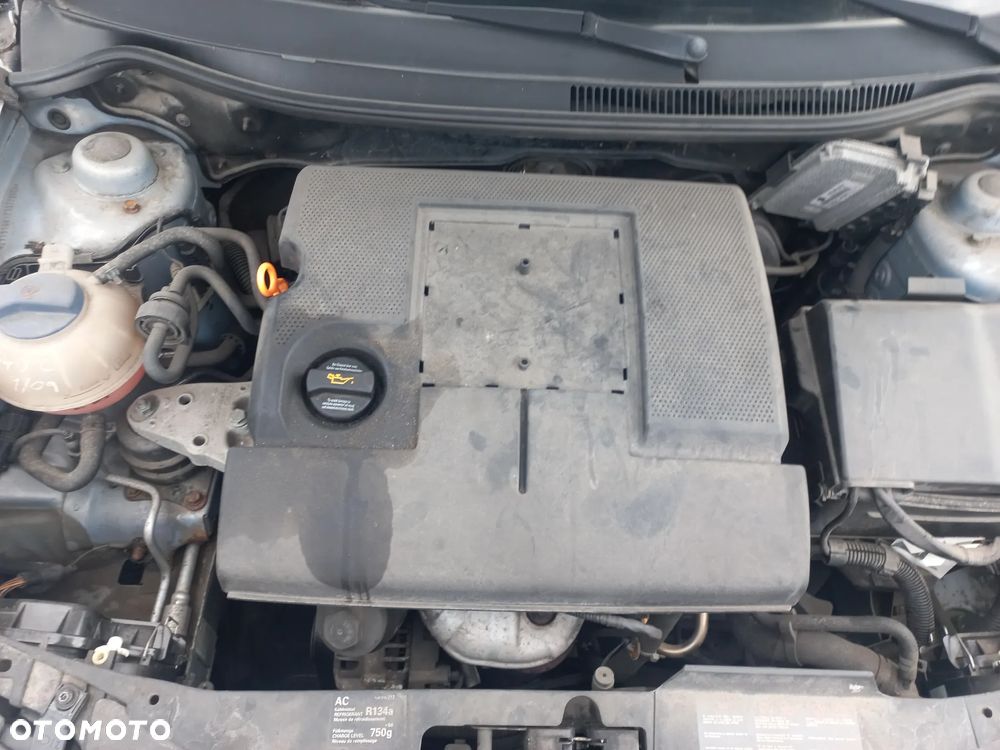 Seat Ibiza III 1.2 benzyna L55T wszystkie części maska zderzak błotnik lampa - 3