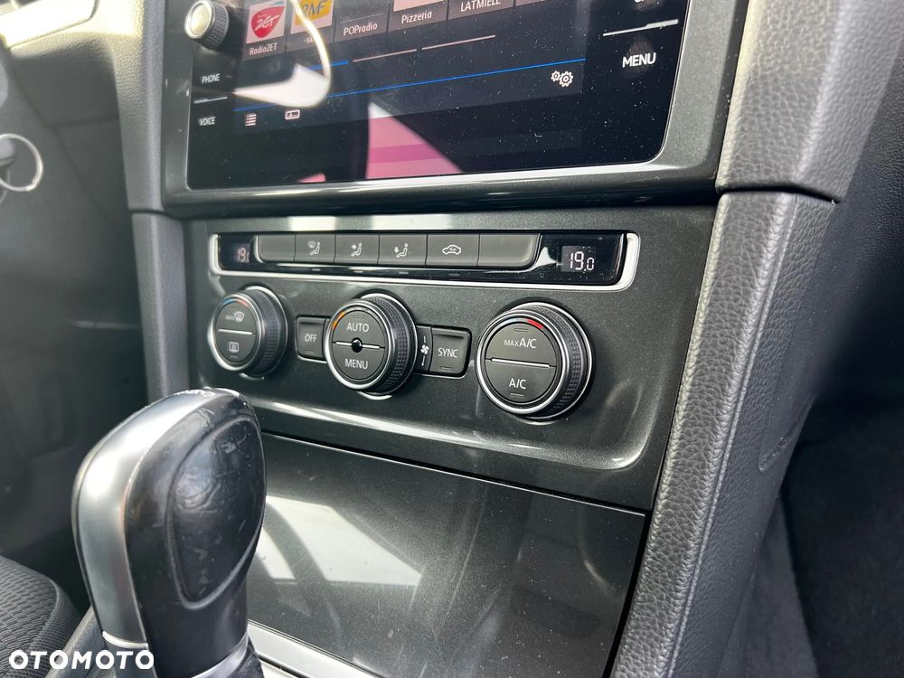 Volkswagen Golf - 13