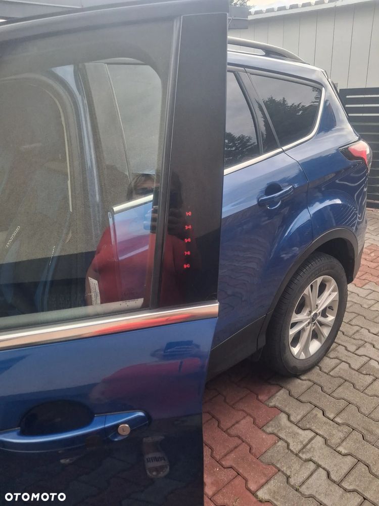 Ford Escape - 4