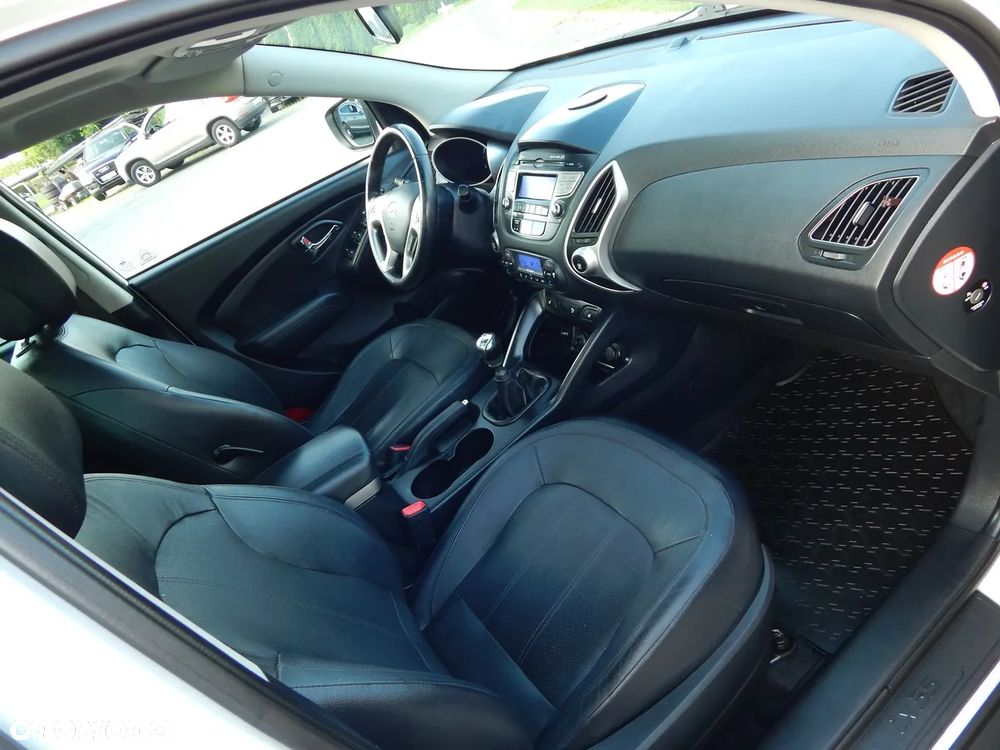 Hyundai ix35 2.0 CRDi Premium - 10
