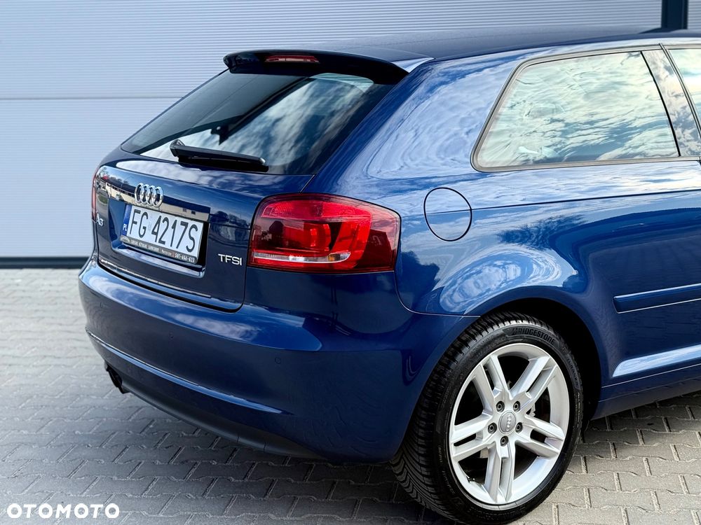 Audi A3 3-drzwiowe 1.4 TFSI S line Sportpaket - 17