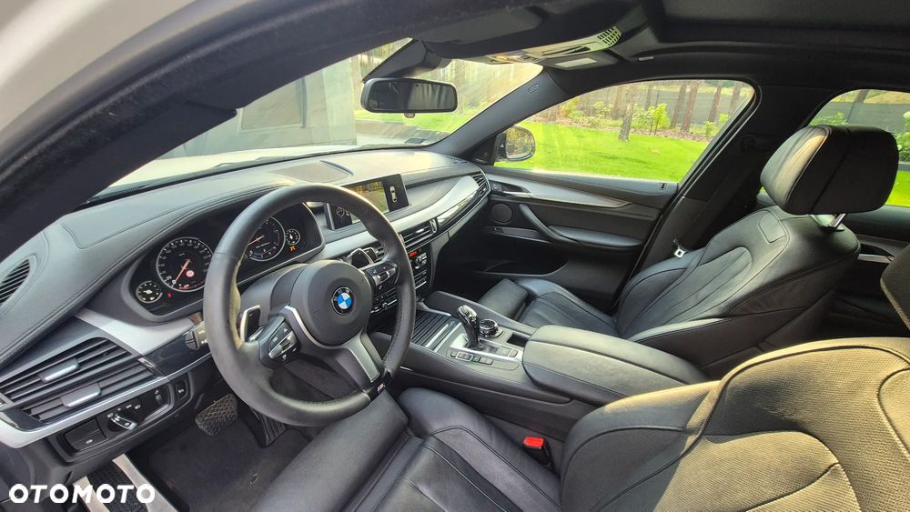 BMW X6 - 10