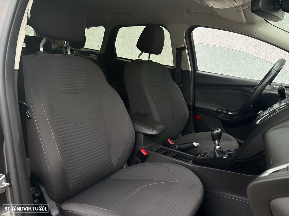 Ford Focus SW 1.5 TDCi Titanium - 9