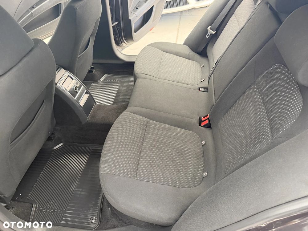 Skoda Superb 1.4 TSI Active - 8