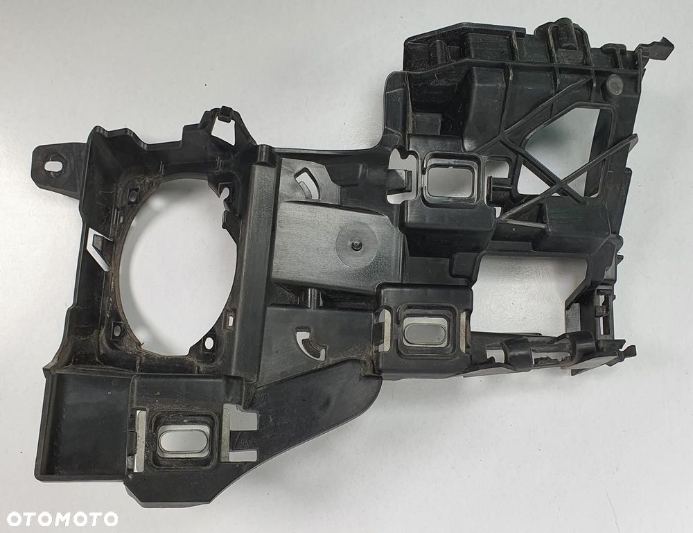 ŚLIZG MOCOWANIE HALOGENU LEWY PRZÓD MERCEDES W213 A2138851400 - 3