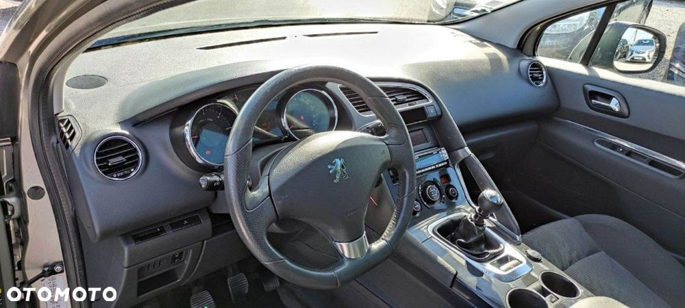 Peugeot 3008 HDi 150 Active - 25