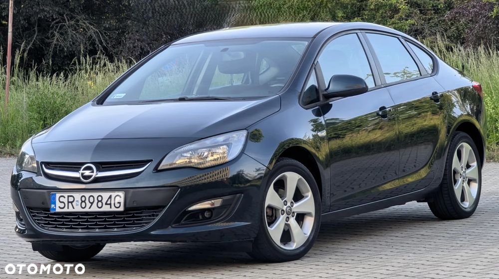 Opel Astra 1.6 Enjoy - 23