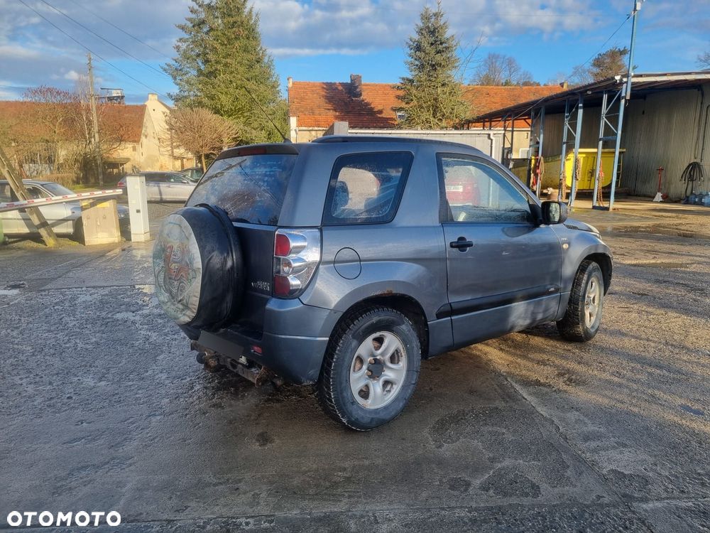 Suzuki Grand Vitara - 11