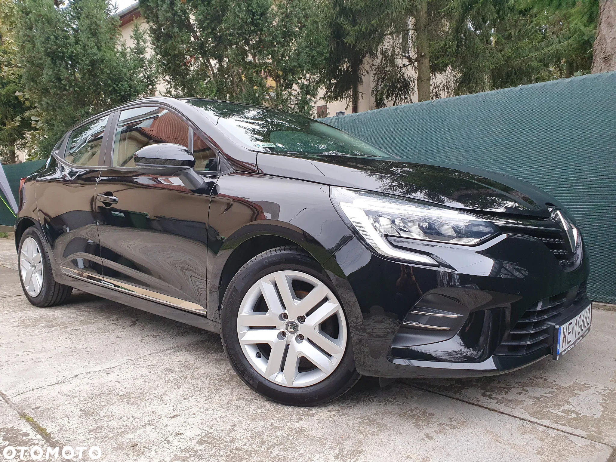Renault Clio - 2