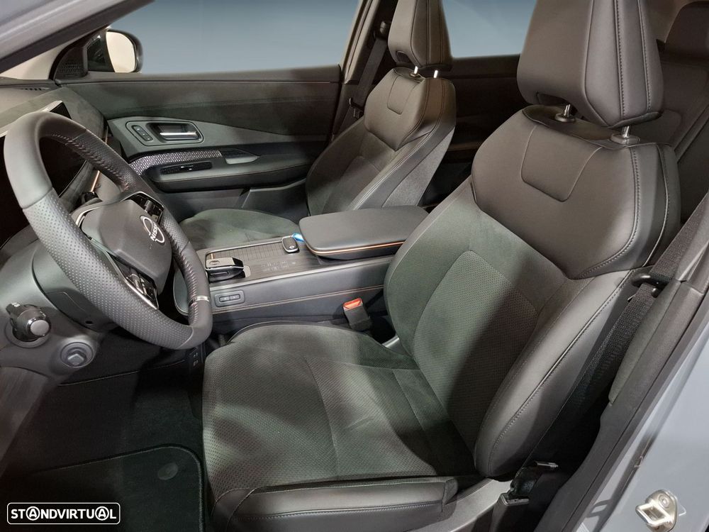 Nissan Ariya 63 kWh Evolve Carr. 22kW - 11