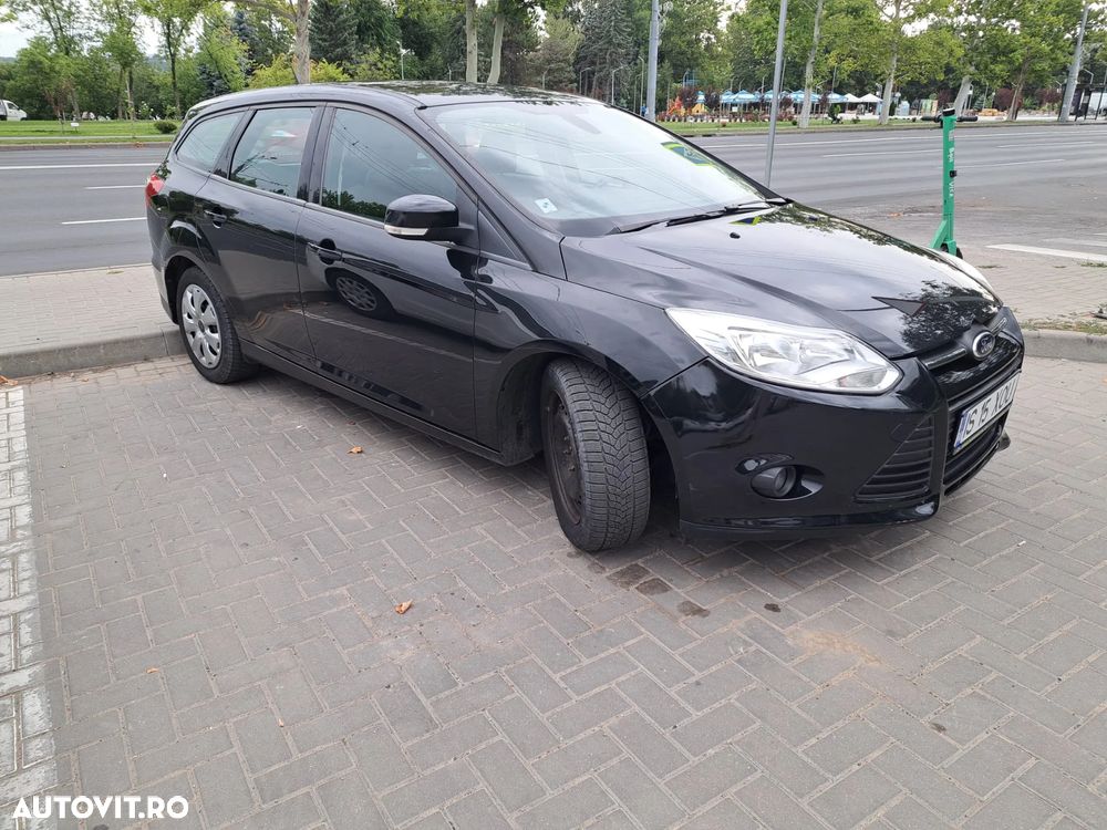 Ford Focus Turnier 1.6 TDCi DPF Start-Stopp-System Trend - 1