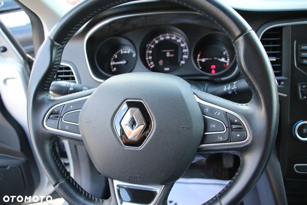 Renault Megane 1.6 SCe Limited - 20