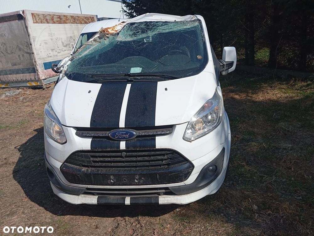 Ford Custom sport - 8