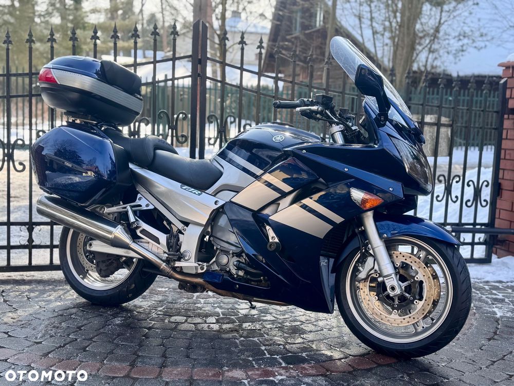 Yamaha FJR - 2