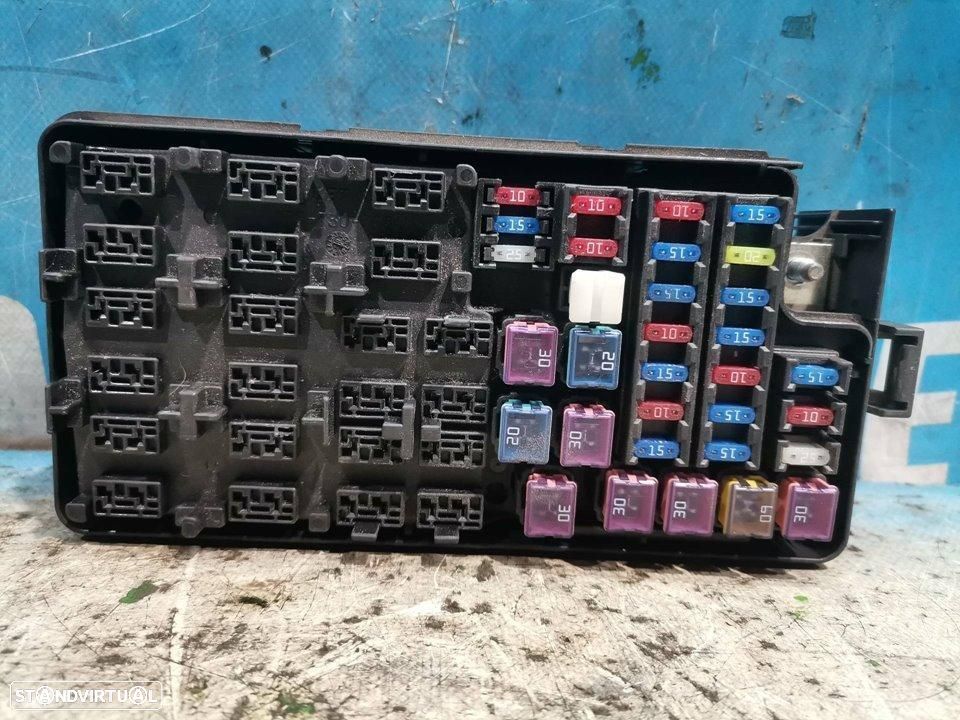 CAIXA DE RELES FUSÍVEIS CHEVROLET LACETTI - 1