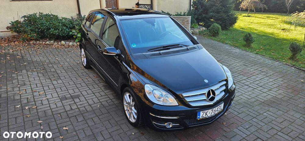 Mercedes-Benz Klasa B 180 BlueEffICIENCY - 23