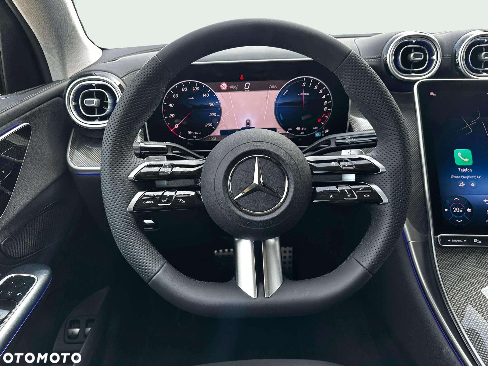 Mercedes-Benz GLC - 12