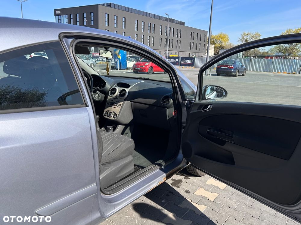 Opel Corsa - 6
