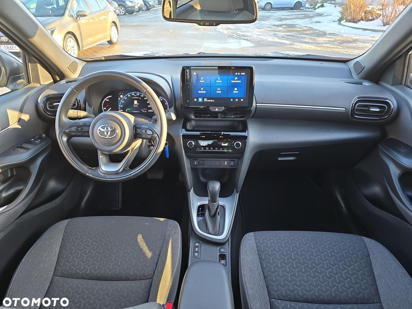 Toyota Yaris Cross - 10
