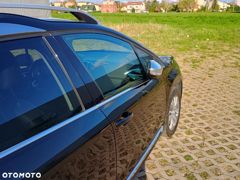 Peugeot 2008 BlueHDi FAP 120 STOP & START Allure - 11