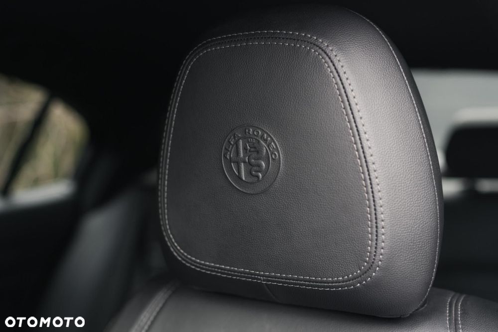 Alfa Romeo Giulia 2.0 Turbo Veloce Q4 - 32