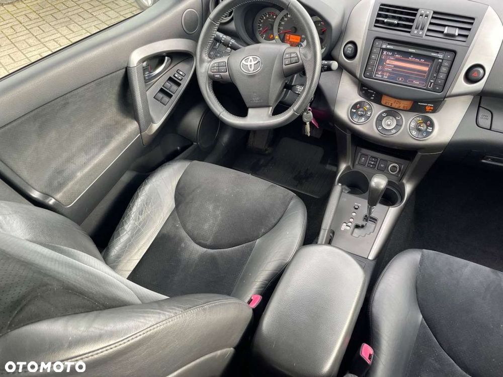 Toyota RAV4 2.0 VVT-i Premium MS - 21